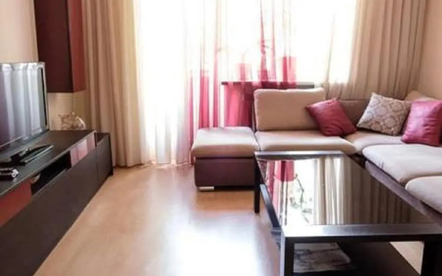 Tumanyan apt&Tours