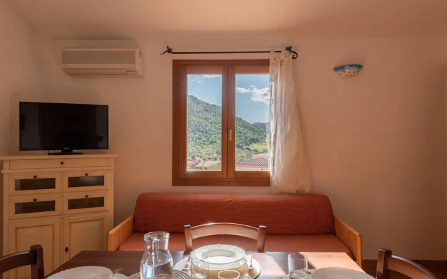 Stunning Residence Bouganvillage Bedroom Sleeps 4 Plus a Child bed
