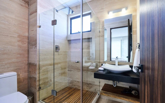 Palais Tulum K-203 By Lockey