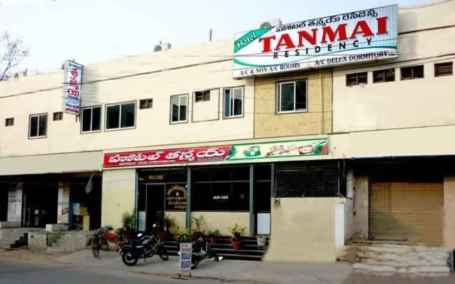 HotelTanmai Residency By Iroomz