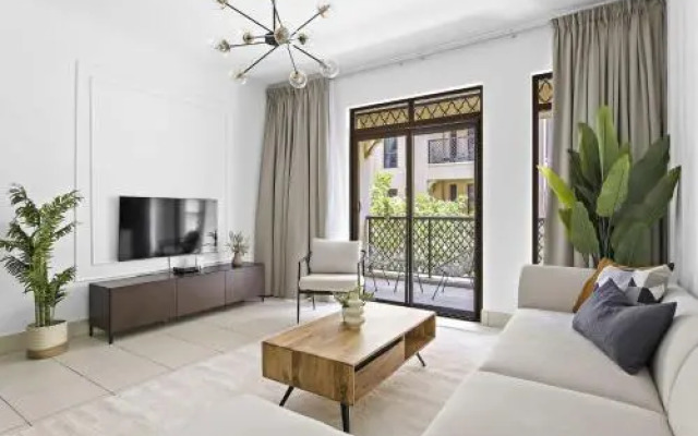 Silkhaus Downtown central Old Town 1BDR apartment