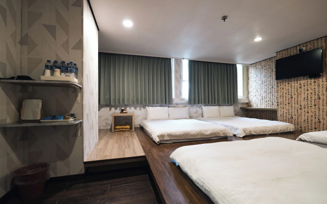 Sofu Hotel