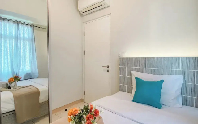 Best Place And Homey 2Br Apartment Springlake Summarecon Bekasi