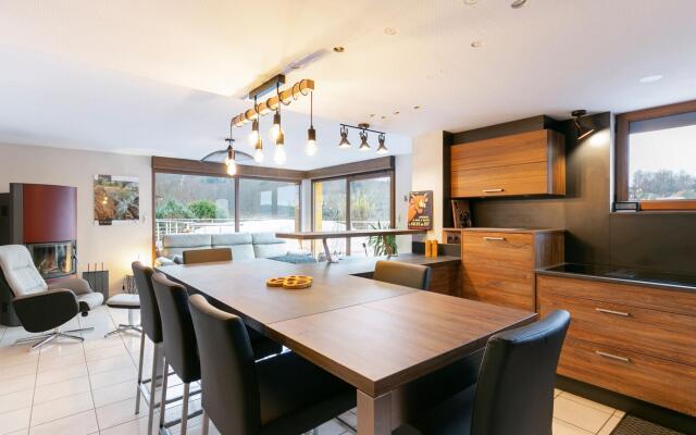 Majestic Holiday Home in Neubois with Private Pool