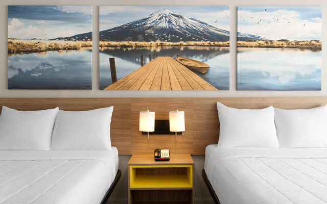 Days Hotel by Wyndham Williamsburg I-64