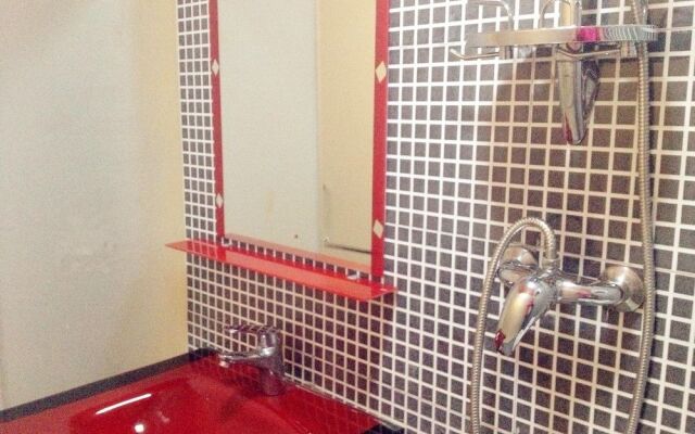 166 Express Motel