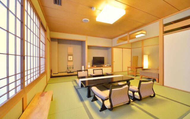 Omuro no Mori Gyokusui - Adults Only