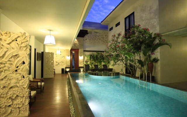 Bali Sunset Villa