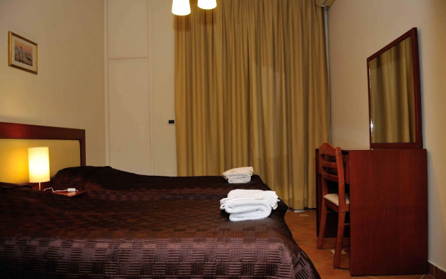 Casa Verde Suites