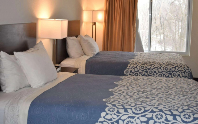 Super 8 by Wyndham Grand Island South