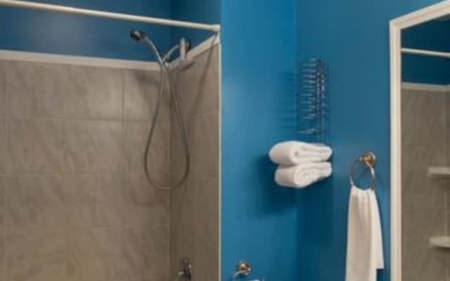 Sleepy Creek Country Manor