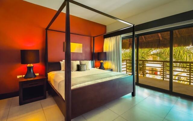 Beachfront Penthouse With Private Pool, Amazing!