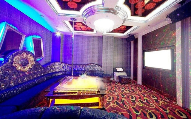 Gezhouba Hotel