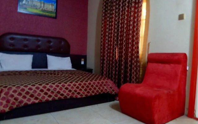 Easy Home Royal Suite