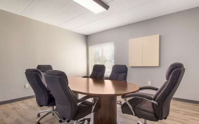 Quality Inn & Suites CVG Airport