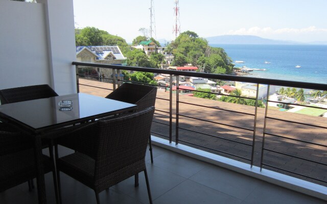 Manarra Seaview Resort