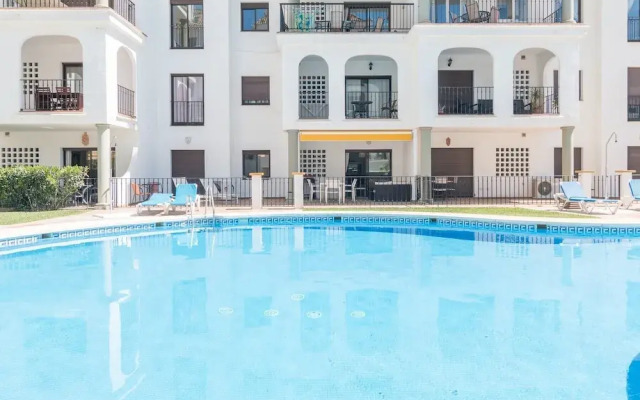 2054-Estupendo apto nuevo-en playa-acceso piscina