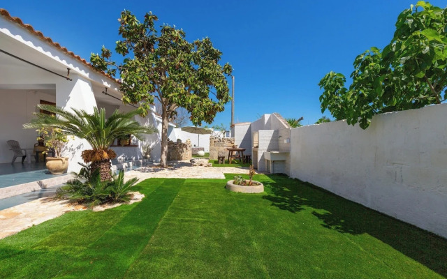 4124 Villa Mavra by Barbarhouse