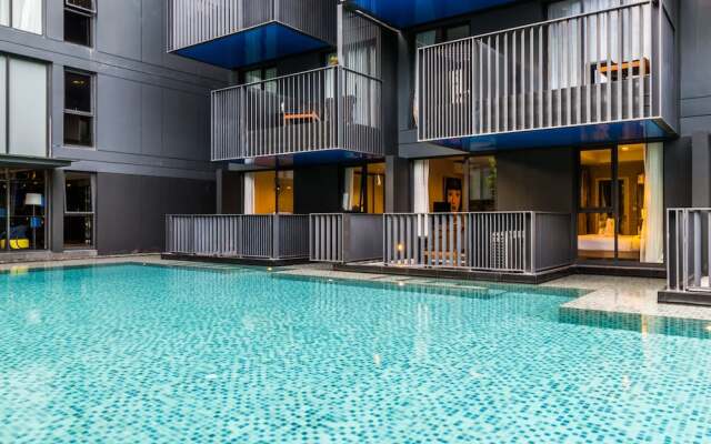 The Deck Condominium by Lofty