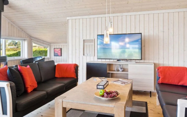 "Zaharinka" - 950m from the sea in Lolland, Falster and Mon