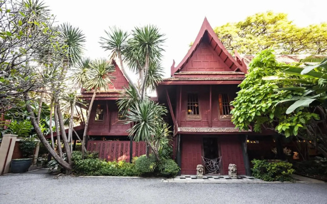 ORA Hostel Bangkok