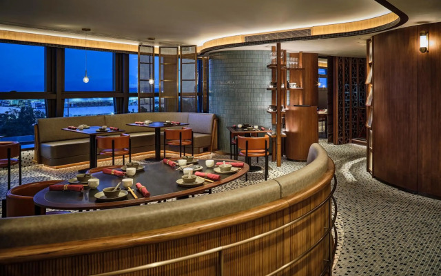 Oasis Aurum 181 Hotel