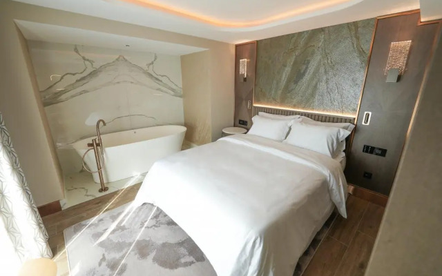 Boreas Hotel, Trademark Collection by Wyndham