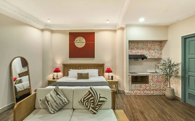 The Passion Lux Airport Hotel Apartment