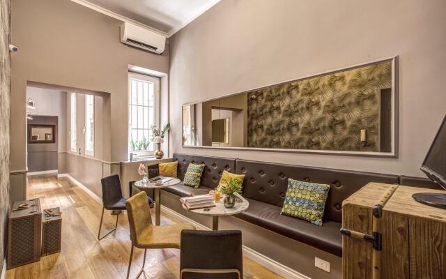 Charme Spagna Boutique Hotel