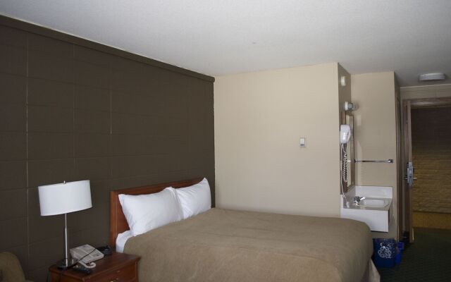 Slave Lake Inn & Conference Centre