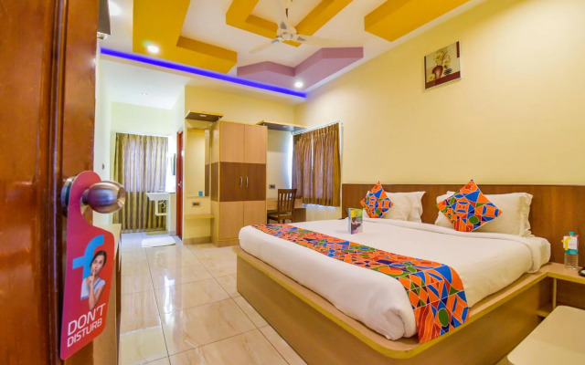 Thaneegai Residency