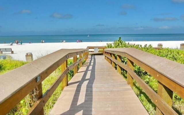 Unmatched Beachfront Condo With Roomy Balcony and Pool