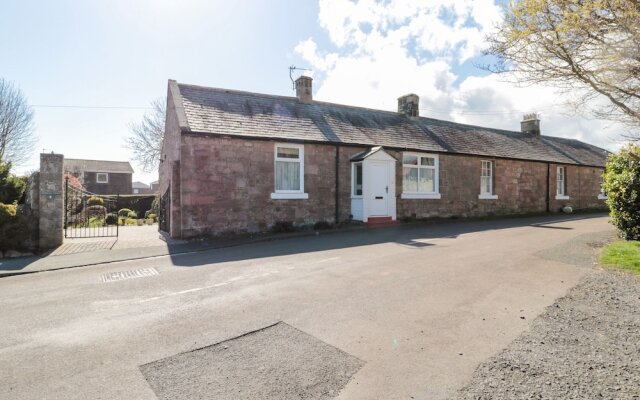 Lyndhurst Cottage