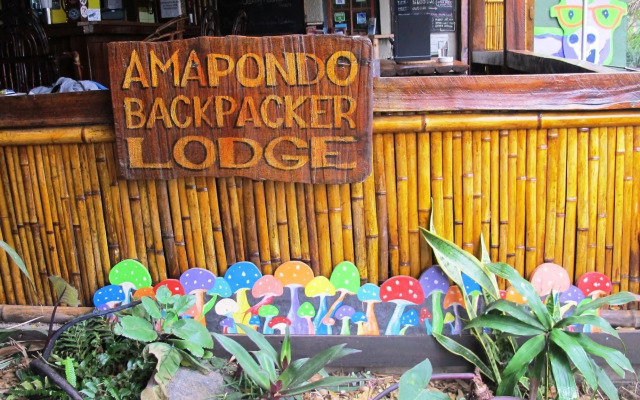 Amapondo Backpackers