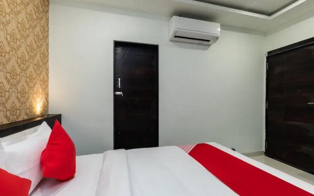 Oyo 42608 Hotel A5