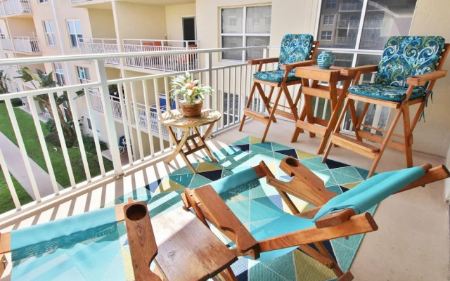 Sea Coast Gardens III 316