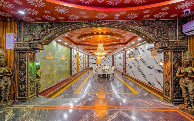 Hotel Rahi Crown by Stays Easy