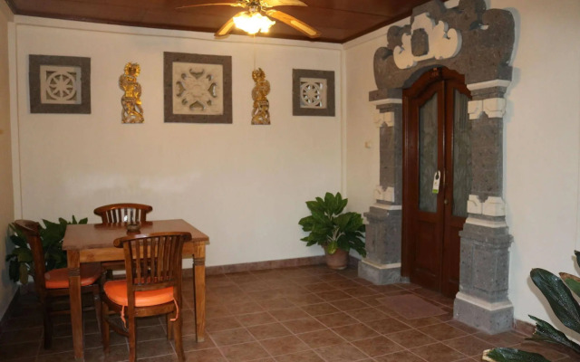 Kusnadi Hotel