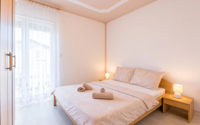 Abros 2 kat Crikvenica