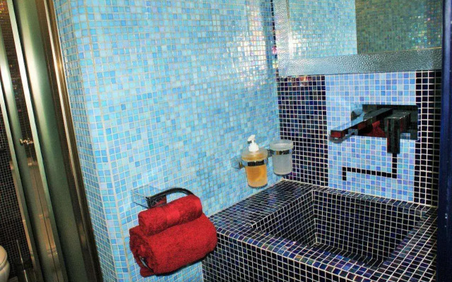 Alpha22 Apartment