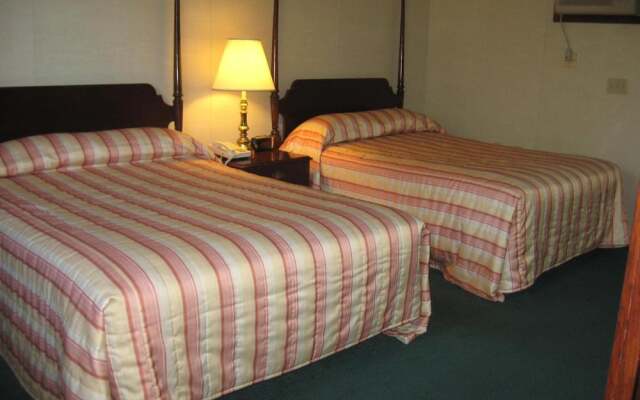 Lockport Inn & Suites