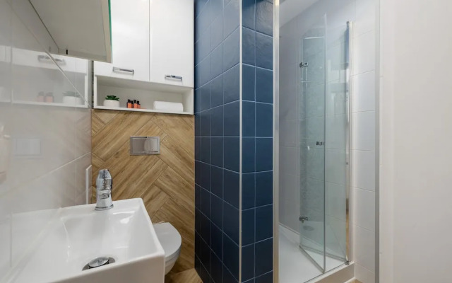 Studio Ziolowa Ochojec by Renters