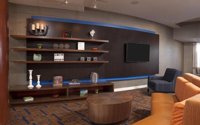 Courtyard By Marriott Farmington