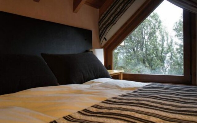 Las Morillas Huemul Lodge