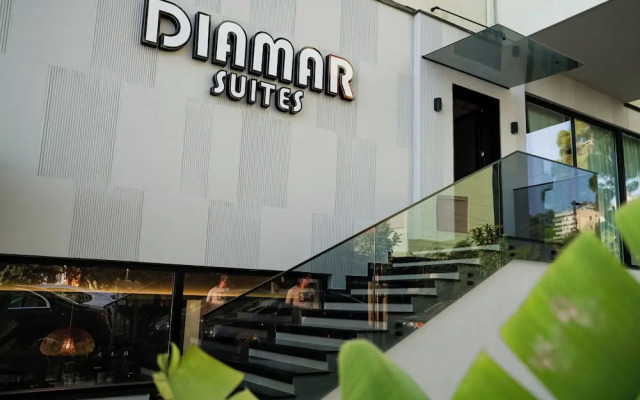 Diamar Suites