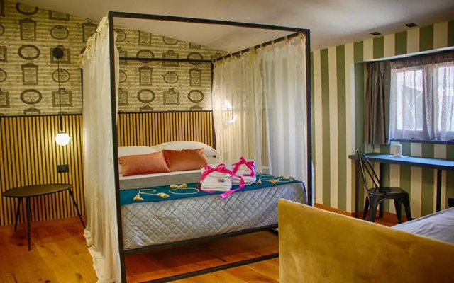 Roby's boutique rooms