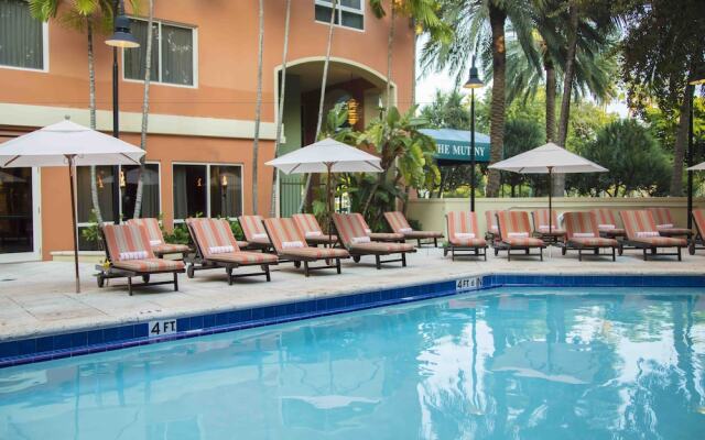 Private Residences at Mutiny Park