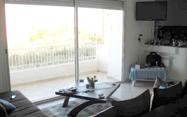 Apartment With 2 Bedrooms in Hammamet, With Wonderful sea View, Pool A