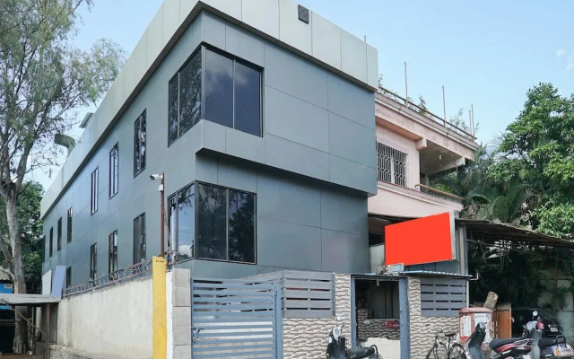 OYO 18995 Hotel Airport Annex