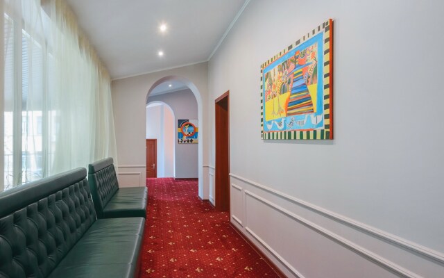 Hotel LeonArt